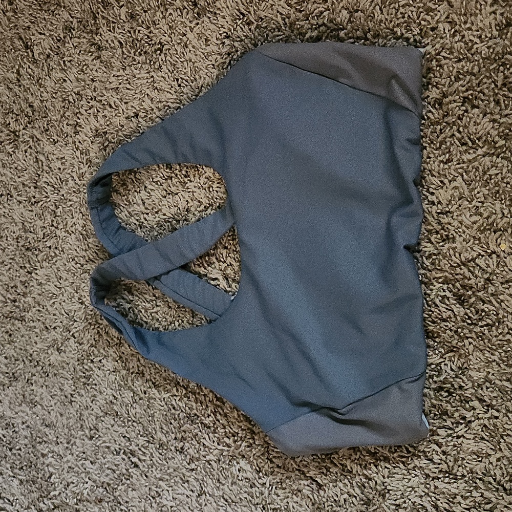 Gilly Hicks Sports Bra